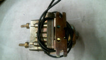 Load image into Gallery viewer, POWERS REGULATOR CO 265-0006 VALVE 30PSI 1/8" NPT 480V 60HZ 9W -FREE SHIPPING