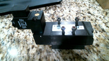 Load image into Gallery viewer, PARKER PNEUMATIC H1EWXBBP53B SOLENOID VALUE -FREE SHIPPING