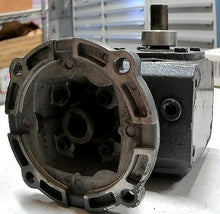Load image into Gallery viewer, ALTRA BOSTON GEAR F710-30-B4-J WORM GEAR SPEED REDUCER 0.15HP 30:1 *FREE SHIP*