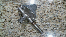 Load image into Gallery viewer, GRACO 275-964ST PRESSURE REGULATOR MAX WRP 250 PSI 17 BARS - FREE SHIPPING