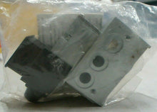 Load image into Gallery viewer, ASCO NUMATICS 031SA4154000061 SINGLE SOLENOID VALVE 1/8" PORT NPTF 24VDC *FRSHIP