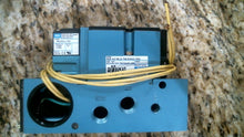 Load image into Gallery viewer, MAC VALVES 82A-AC-BLA-TM-DAA3-1DA SOLENOID VALVE -FREE SHIPPING