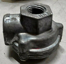 Load image into Gallery viewer, LOT/2 DELTROL EV125A QUICK EXHAUST VALVE 1/4IN CYLINDR PORT 1/8IN INLET PORT *FS