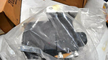 Load image into Gallery viewer, SWAGELOK WHITNEY MS-135-DA 135 SERIES PNEU DOUBLE-ACTING HIGH TEMP ACTUATOR *FS*