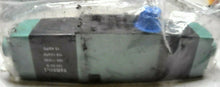 Load image into Gallery viewer, ASCO NUMATICS 081SS500K046T30 DOUBLEDIRECT SOLENOID VALVE 228-837B COIL ASSY *FS