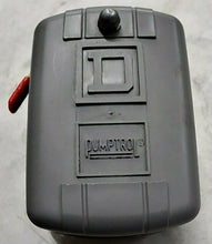 Load image into Gallery viewer, SCHNEIDER SQUARE D 9013FHG2J27M1X PRESSURE SWITCH 575VAC 1HP 100PSI 690kPa *FS*