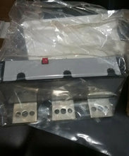 Load image into Gallery viewer, SIEMENS LD63T500 SENTRON CIRCUIT BREAKER TRIP UNIT 600VAC 500A 3P -FREE SHIPPING