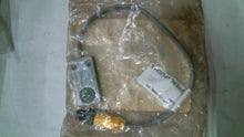 Load image into Gallery viewer, PEPPERL+FUCHS NBB5-F33M-E2-300MM-V12 PROXIMITY SENSOR 905087 30VDC -FREE SHIP
