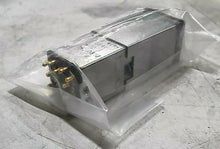Load image into Gallery viewer, KORRY ELECTRONICS 419-719-6641-002 PUSH BUTTON CIRCUIT BREAKER SWITCH SWEEP *FS*