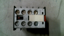 Load image into Gallery viewer, SIEMENS 3TX4422-0A AUXILIARY SWITCH BLOCK W/SCREWS 240V 10A -FREE SHIPPING