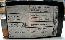 Load image into Gallery viewer, NEWPORT ELECTRONICS 205-PV4,R,C2 -999 COUNT INDICATOR W/FULL SZ DIGITS 0-10V *FS