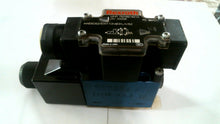 Load image into Gallery viewer, REXROTH 4WE6D62/EW110N9DKL/V/62 DIRECTIONAL CONTROL VALUE -FREE SHIPPING