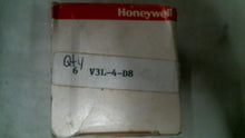 Load image into Gallery viewer, HONEYWELL V3L-4-D8 MICRO SWITCH LOT/6 -FREE SHIPPING