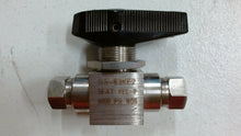Load image into Gallery viewer, WHITEY SS-83KF2 SEAT KEL-F BALL VALVE 1/8" FNPT 6,000PSI -FREE SHIPPING