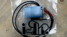 Load image into Gallery viewer, MAC VALVE 913A-PM-221BA PNEUMATIC SOLENOID VALVE 24VDC 1/8"NPT 150PSI -FREE SHIP