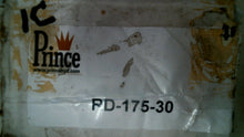 Load image into Gallery viewer, PRINCE RD-175-30 SPEED FLOW CONT. VAL. W/HANDLE 3000PSI 30GPM 3/4"NPT -FREE SHIP