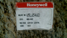 Load image into Gallery viewer, HONEYWELL SKINNER VALUE V5L65460 SOLENOID VALUE -FREE SHIPPING