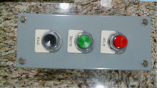 Load image into Gallery viewer, WESTINGHOUSE PB1ES3FGA OPEN CLOSE STOP PUSHBUTTON STATION - FREE SHIPPING