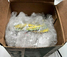 Load image into Gallery viewer, ASCO RED HAT 8262H086 SHUTOFF VALVE 104R 10.6W 1/4 IN PIPE *FREE SHIPPING*
