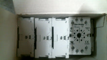 Load image into Gallery viewer, ALLEN BRADLEY 700-HN100, 8 PIN SOCKET RELAY BASE 8P BOX/10 -FREE SHIPPING