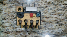Load image into Gallery viewer, ALLEN BRADLEY 193-BSC10 SER. B, OVERLOAD RELAY 6.0-10 AMP. - FREE SHIPPING