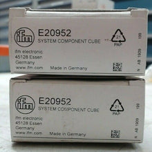 Load image into Gallery viewer, LOT/2 EFECTOR IFM ELECTRONICS E20952 MOUNTING CUBE FOR ALUMINUM PROFILE *FRSHIP*