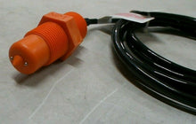Load image into Gallery viewer, KOBOLD NEK-3236N20C LEVEL SWITCH COMPACT CONDUCTIVE 1-1/2" SPDT (18-29 VDC) *FS*