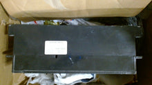 Load image into Gallery viewer, GENERAL ELECTRIC TKM836F000 CIRCUIT BREAKER W/FRAME 600VAC/250VDC 800A -FREESHIP