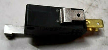 Load image into Gallery viewer, HONEYWELL MICROSWITCH V7-1B17D8-207 MINI ROLLER LEVER SPDT 11A 277V (ROHS) *FSHP