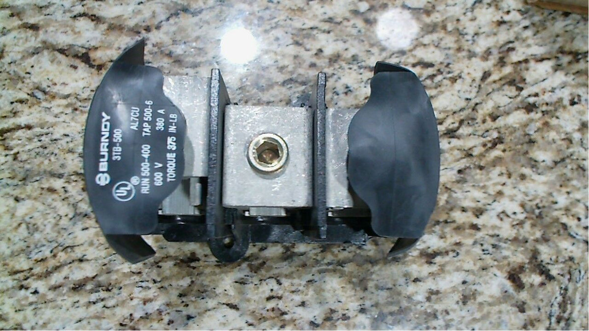 BURNDY 3TB5008 POWER DISTRIBUTION BLOCK 380A, 600V FREE SHIPPING