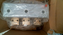 Load image into Gallery viewer, SIEMENS MD63T800 ITE CIRCUIT BREAKER TRIP UNIT 800A 3P -FREE SHIPPING