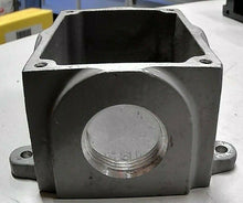Load image into Gallery viewer, MELTRIC MB3 METAL JUNCTION BOX PAINTED CAST ALUMINUM 22 CU IN *FREE SHIPPING*