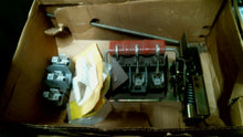 Load image into Gallery viewer, SQUARE D 9422ARC-13 FLANGE MTD 30A DISCONNECT SWITCH SER.A 3P 600VAC -FREE SHIP