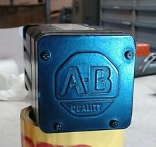 Load image into Gallery viewer, AB ROCKWELL MPL-B220T-VJ42AA SERA SERVO MOTOR KINETIX 400V 6000RPM SHAFT KEY *FS