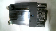 Load image into Gallery viewer, TELEMECANIQUE LP1-D2510 CONTACTOR 40A 24V 3PH -FREE SHIPPING