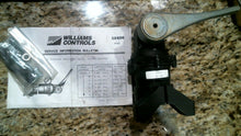 Load image into Gallery viewer, WILLIAMS CONTROLS WM606A2 COLUMN MOUNT PRESSURE REGULATED VALUE -FREE SHIPPING