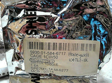 Load image into Gallery viewer, HONEYWELL MICROSWITCH MS27724-1 104TL1-12 (MS27724) SEALED OI/TOGGLE SWITCH *FS*