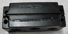 Load image into Gallery viewer, PARKER SCHRADER BELLOWS PS2815P END PLATE KIT 3/8IN NPT (RT & LT END PLATES) *FS