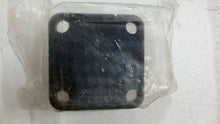Load image into Gallery viewer, PARKER L075000200 0200 DET CLEVIS MTG KIT 2" BORE -FREE SHIPPING