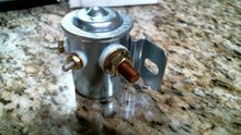 Load image into Gallery viewer, COLE HERSEE CO 24059 ELECTROMAGNET RELAY 12V - FREE SHIPPING