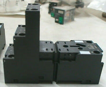 Load image into Gallery viewer, SCHNEIDER ELECTRIC RXZE2S108M SOCKET PLUG IN RELAY 250VAC 12A LOT/4 -FREE SHIP