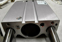 Load image into Gallery viewer, PARKER SCHRADER BELLOWS P5T-C040SHFE100 SHORT STROKE THRUSTER 145PSI *FREE SHIP*