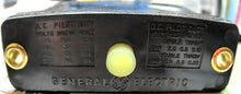 Load image into Gallery viewer, GE GENERAL ELECTRIC CR115B2 ELECT SWITCH SNAP ACTING LIMITSWITCH BUTTONHEAD *FS*