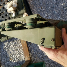 Load image into Gallery viewer, (1) MT-1898/VRC MOUNT FOR R-442/VRC MILITARY RADIO HUMVEE MILITARY FREE SHIPN
