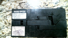 Load image into Gallery viewer, MICRO SWITCH RYCA40 MDL B RELAY W/ADDER BLOCK RYAA20 -FREE SHIPPING