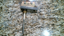 Load image into Gallery viewer, STEWART WARNER G704025 THERMOSTATIC SWITCH 5930-00-345-5455 -FREE SHIPPING