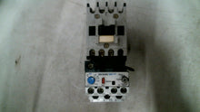 Load image into Gallery viewer, ALLEN BRADLEY 100-A09ND3 OVERLOAD RELAY SER.B W/193-A1C1 SER.A -FREE SHIPPING