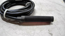 Load image into Gallery viewer, EATON CUTLER HAMMER 13108A6513 PHOTOELECTRIC SENSOR (6" PERFECT PROX) *FREESHIP*