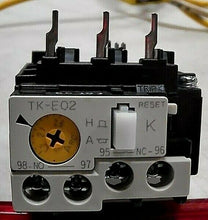 Load image into Gallery viewer, FUJI ELECTRIC TK-E02 / TK22E THERMAL OVERLOAD RELAY 1.7-2.6A TRIP CLASS 10A *FS*