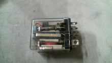 Load image into Gallery viewer, ALLEN BRADLEY 700-HF32A1-4 CONTROL RELAY 8PIN SER.A 10A 120V -FREE SHIPPING